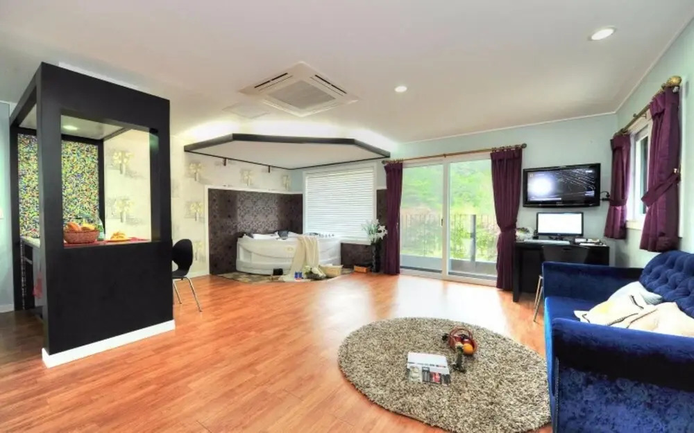 Sokcho Olive Spa Pension