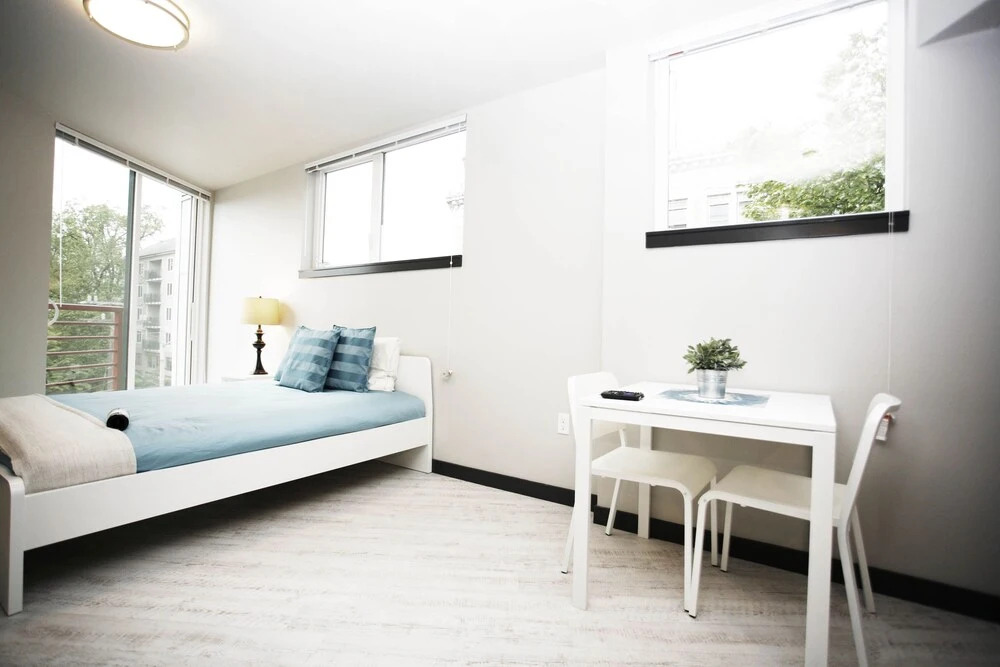 Madison Cap Hill Condos by Barsala