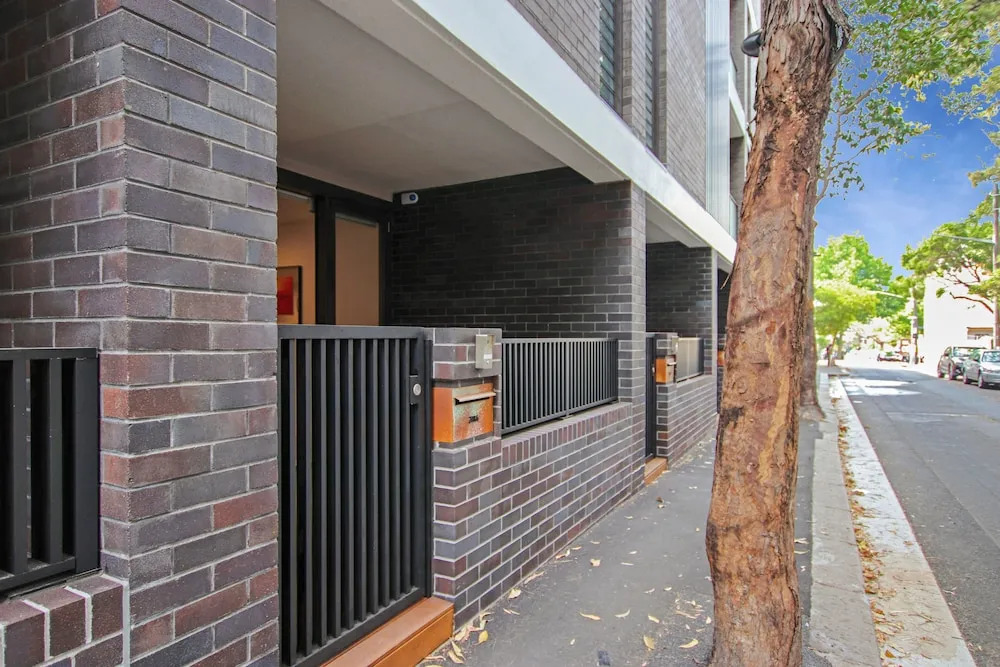 DD Apartments at ICC
