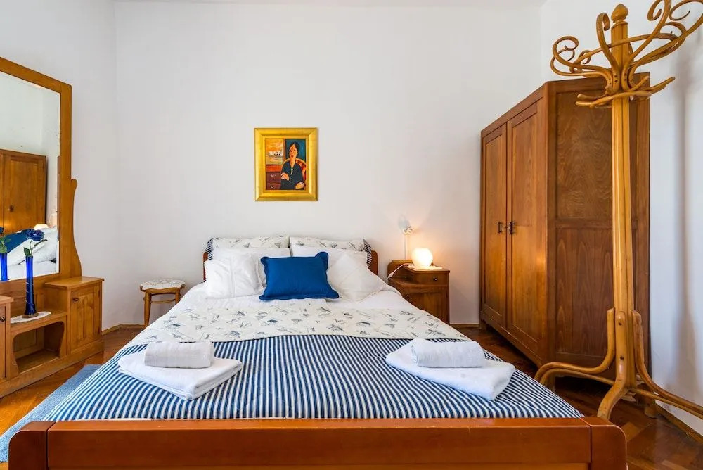 Villa Adriatica - 4 bedroom vacation house