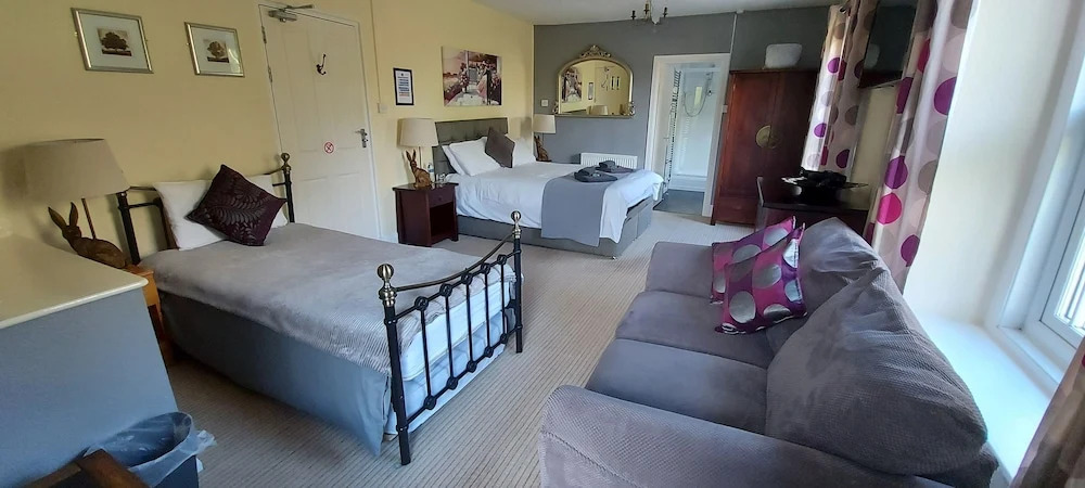 Sportsmans Valley Hotel