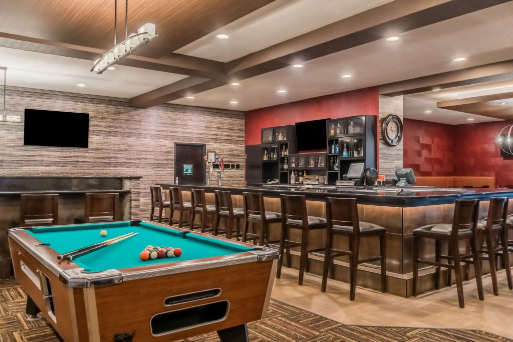 Ramada by Wyndham Grand Forks