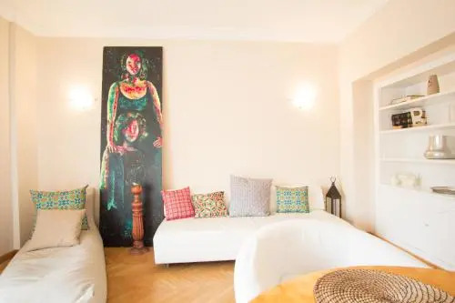 The Helios Flat