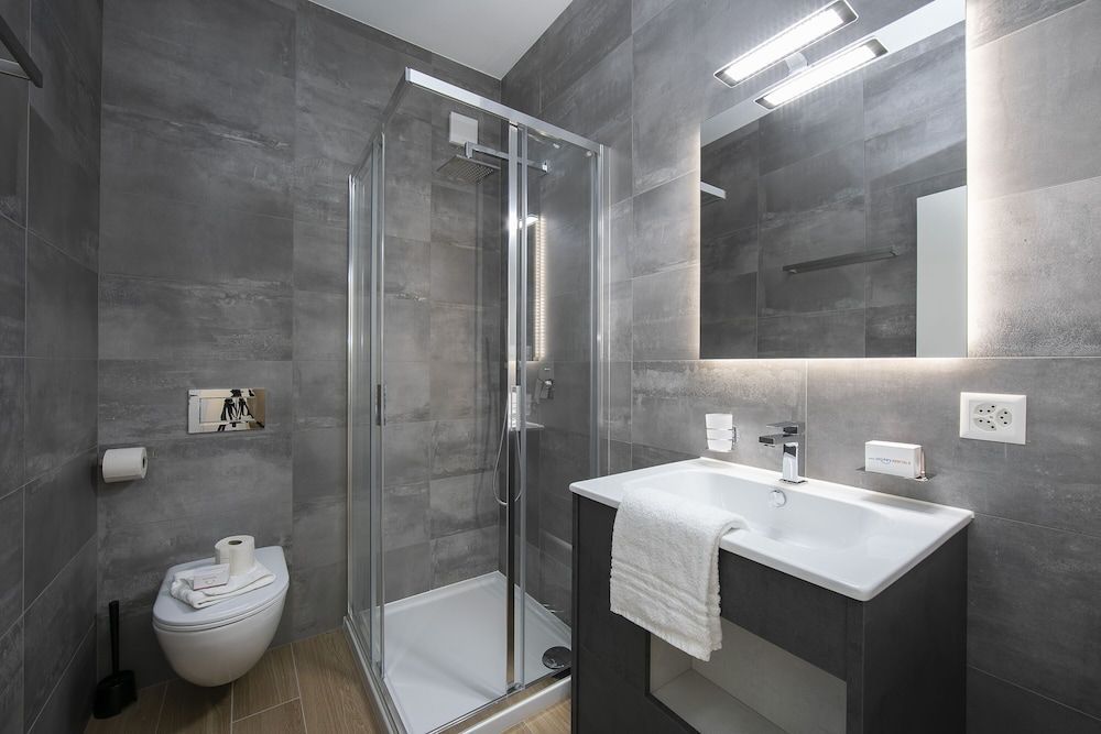 Boutique Apartment 7