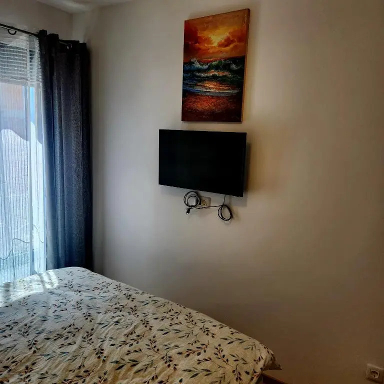 Lovely 1-Bedroom rental unit with free parking