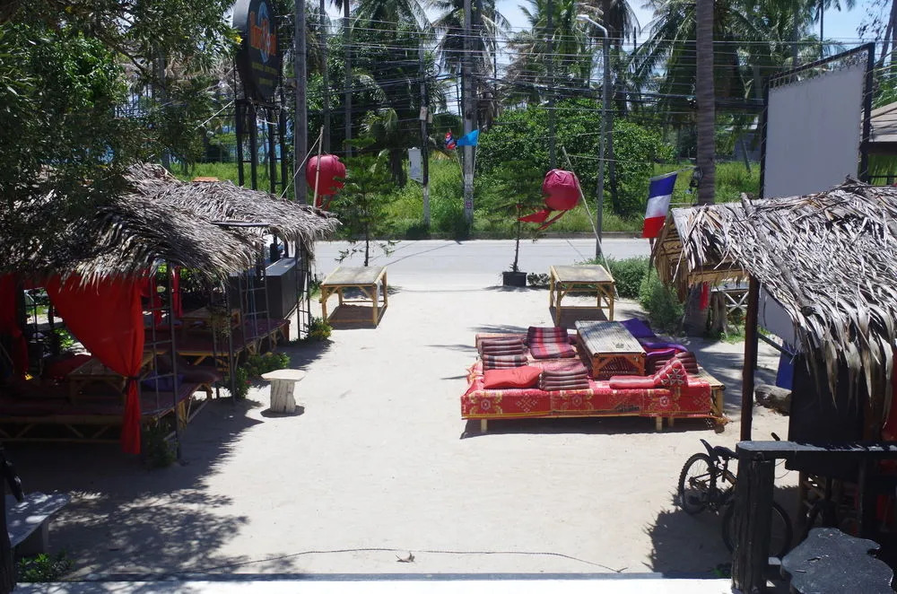 Arena Boutique Hotel Female only