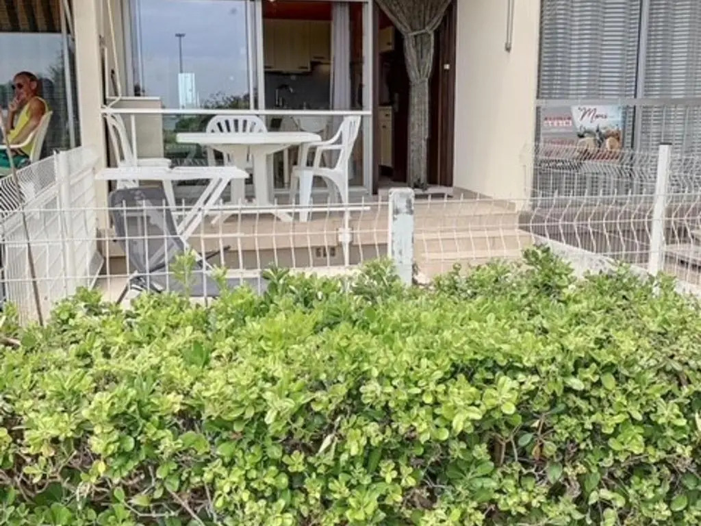 Appartement Balaruc-les-Bains, 1 pièce, 3 personnes - FR-1-503-40
