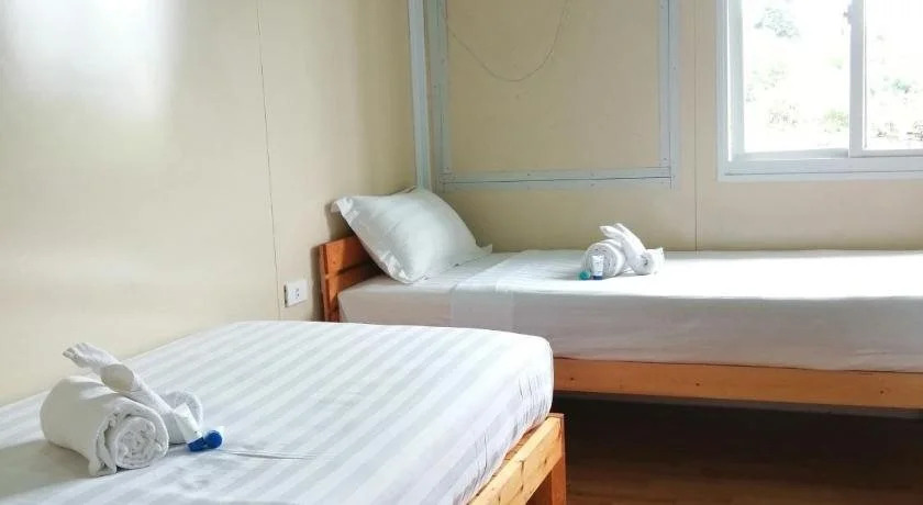 By The Sea Hotels - Bulalacao