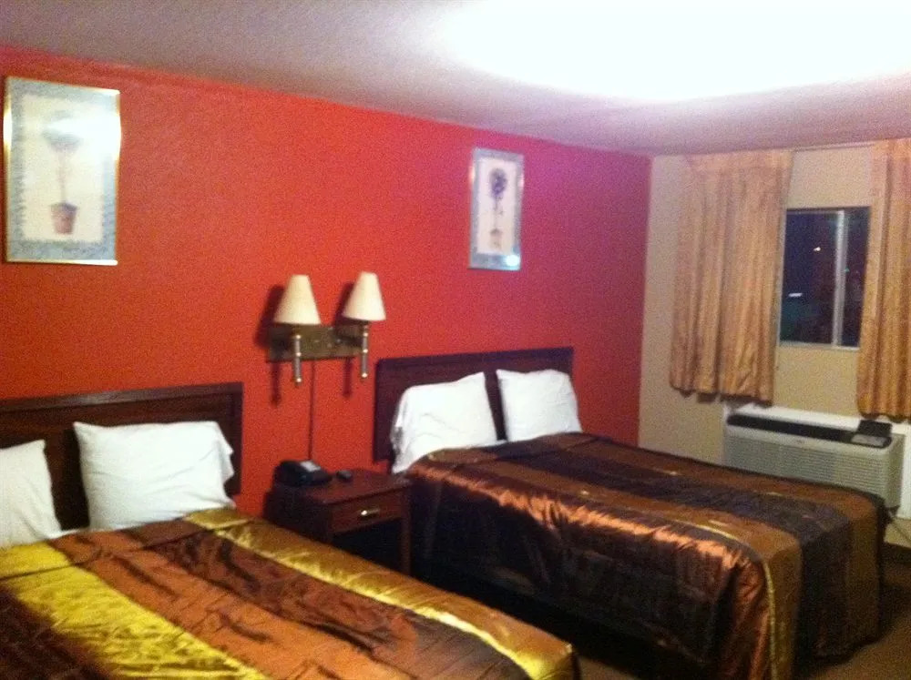 Western Skies Motel