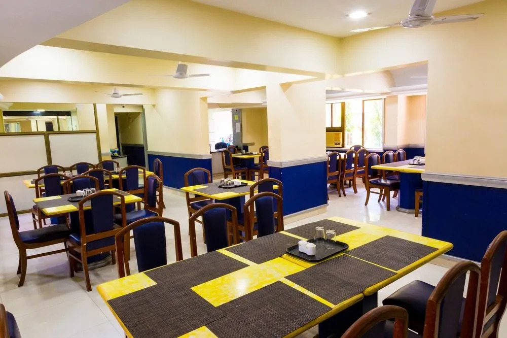 Townhouse Mumbai International Airport