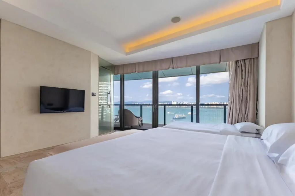 Sanya phoenix island yuejia holiday apartment