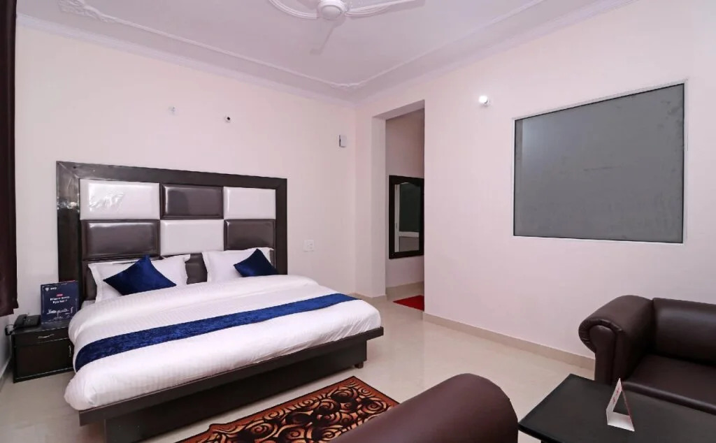 Hotel Benog Breeze By OYO Rooms