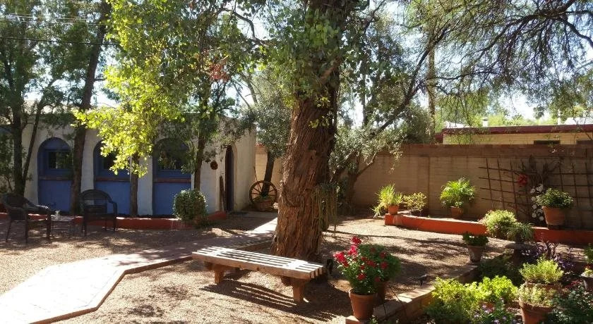 Sam Hughes Inn Bed & Breakfast