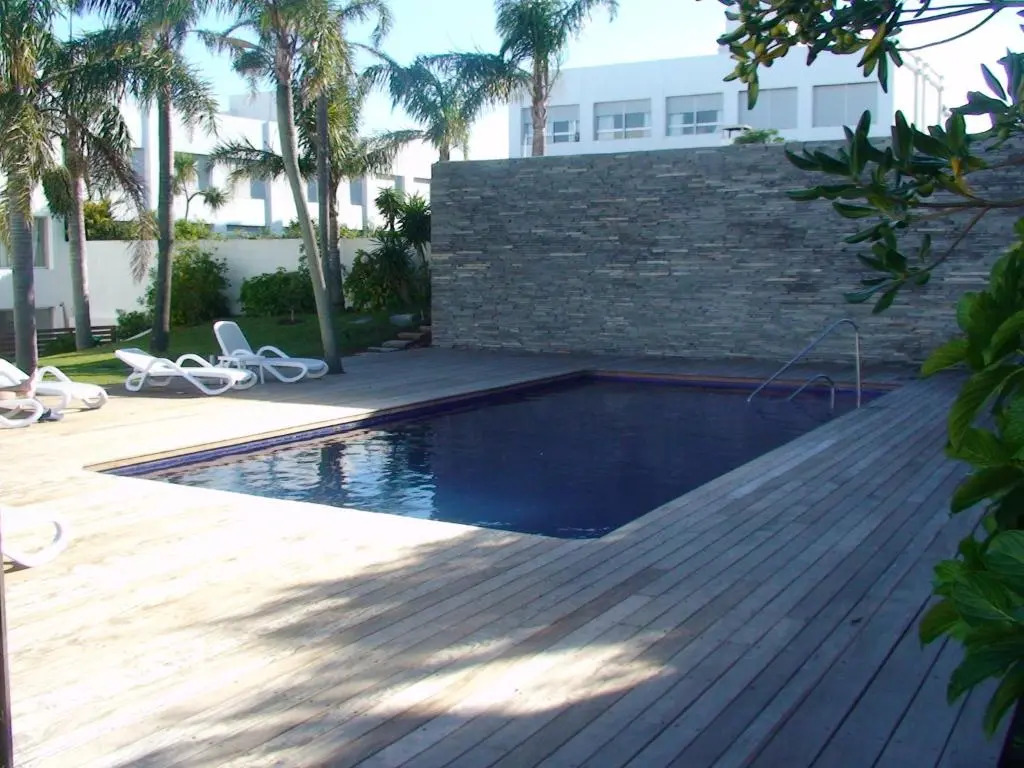 Esturion de Montoya - La Barra - Punta del Este - 4 pasajeros