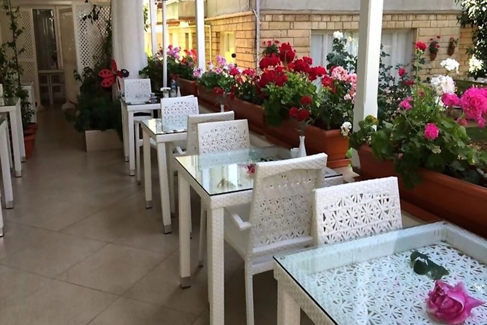 White Palace Otel