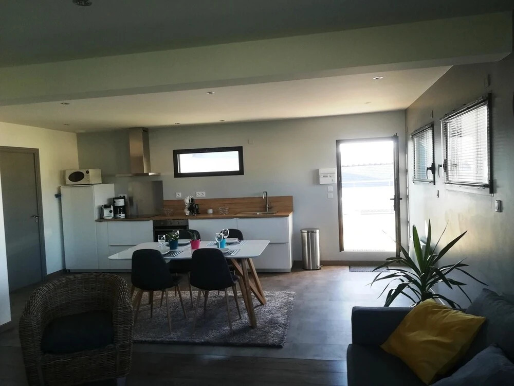 Apartment With one Bedroom in Roscoff, With Wonderful sea View, Terrac