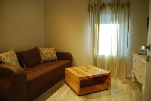 Camere de Inchiriat IGLOO