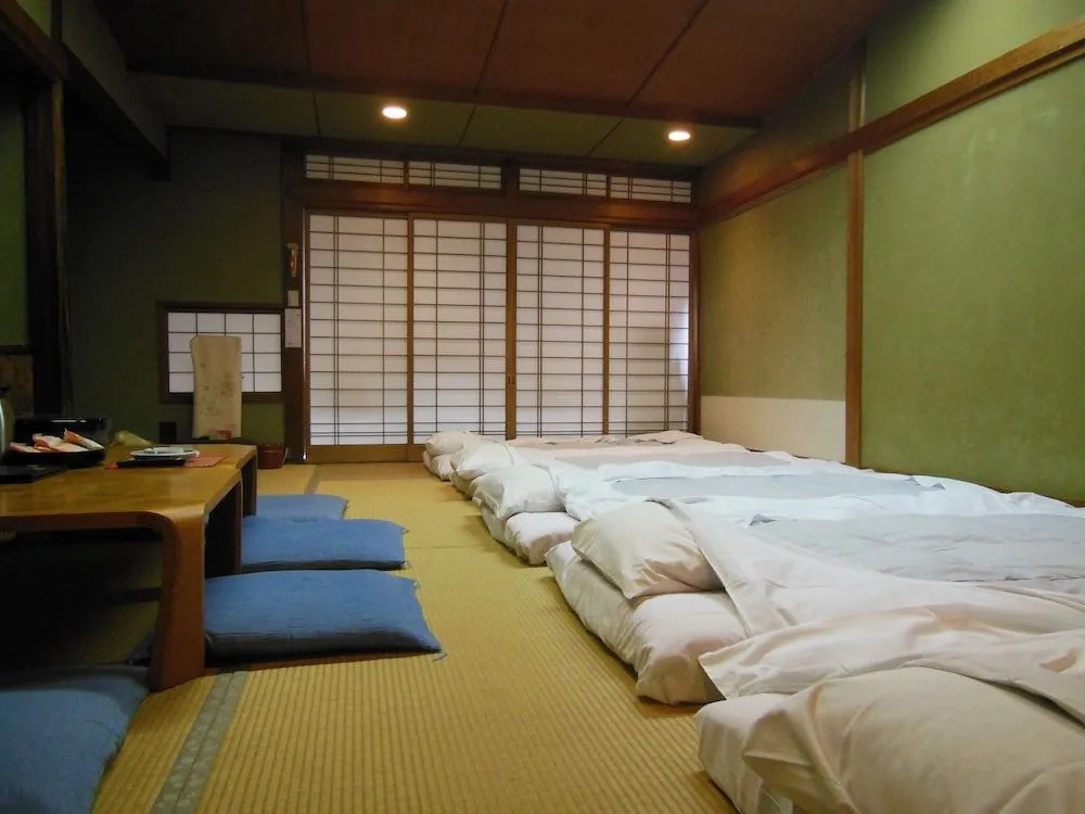 Hayakawa Economy Inn