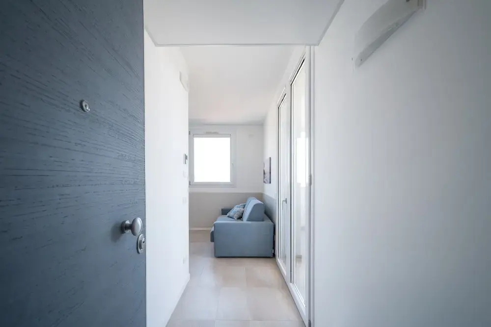 Stylish Residenza Torre Bianca 2 Bedroom Sleeps 6