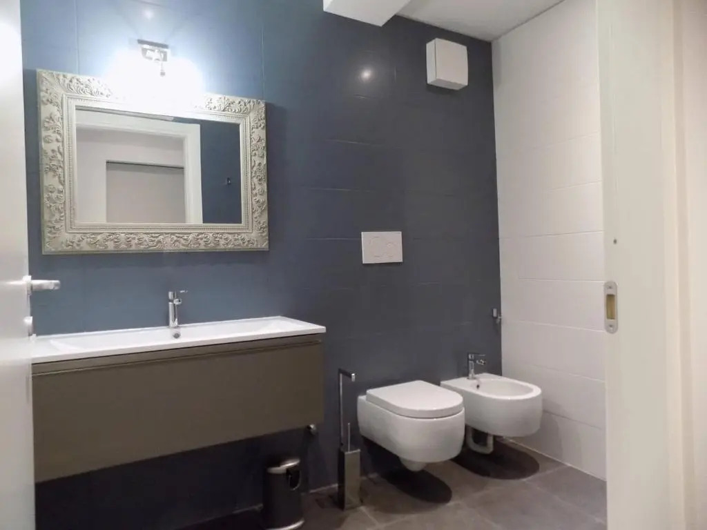 Hs4U ArtGallery Design apartment