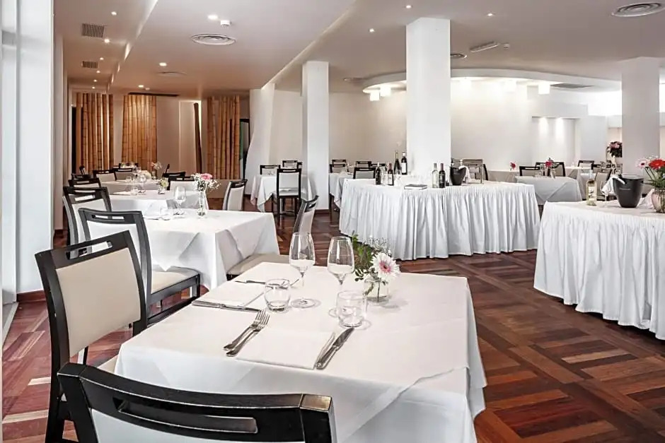 Hotel Carlo Felice Sassari