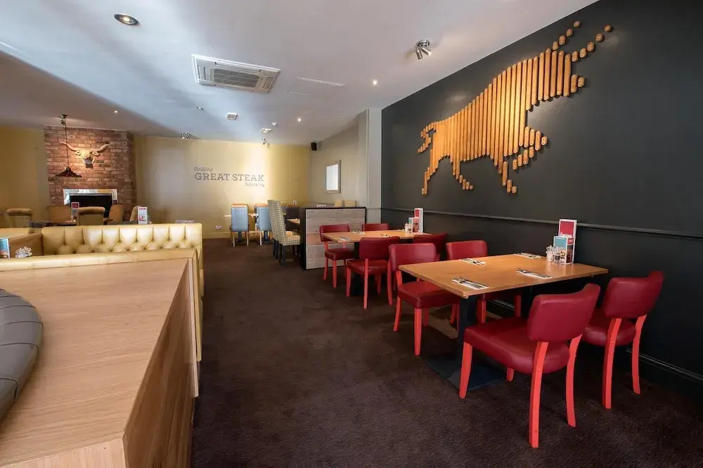 Premier Inn Walsall - M6 J10