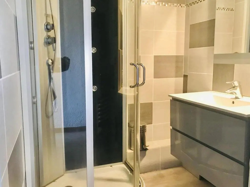 Appartement Lumio, 2 pièces, 4 personnes - FR-1-63-263