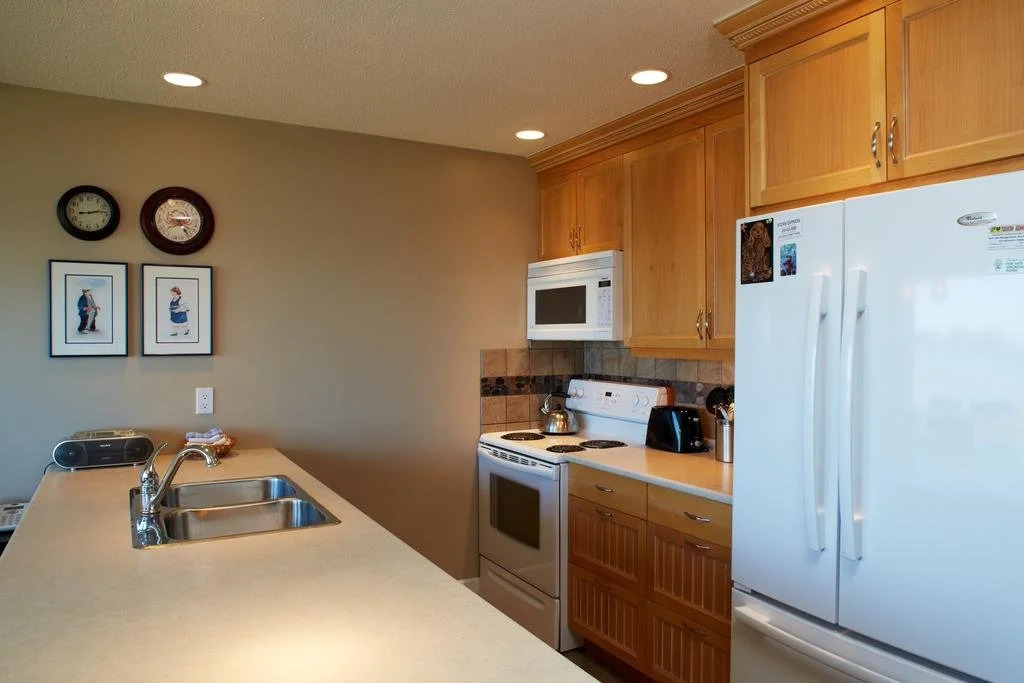 Madrona Beach Resort