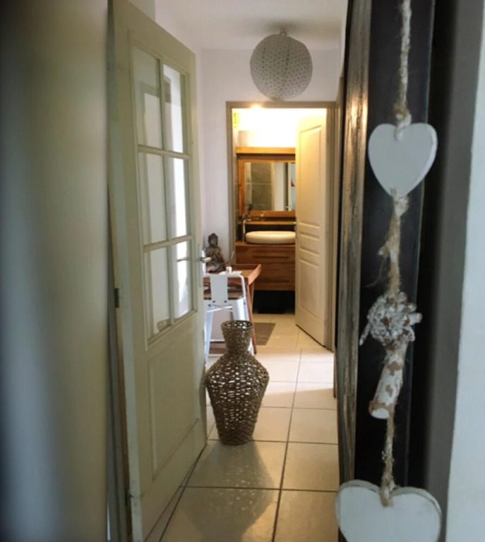 Apartment with 3 Bedrooms in Saint-Gilles Les Bains, with Furnished Terrace And Wifi - 2 Km From the Beach