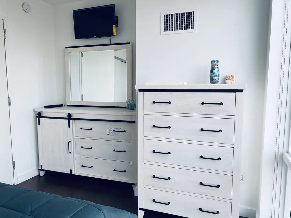2 Bedroom Luxury Living Views of NYC