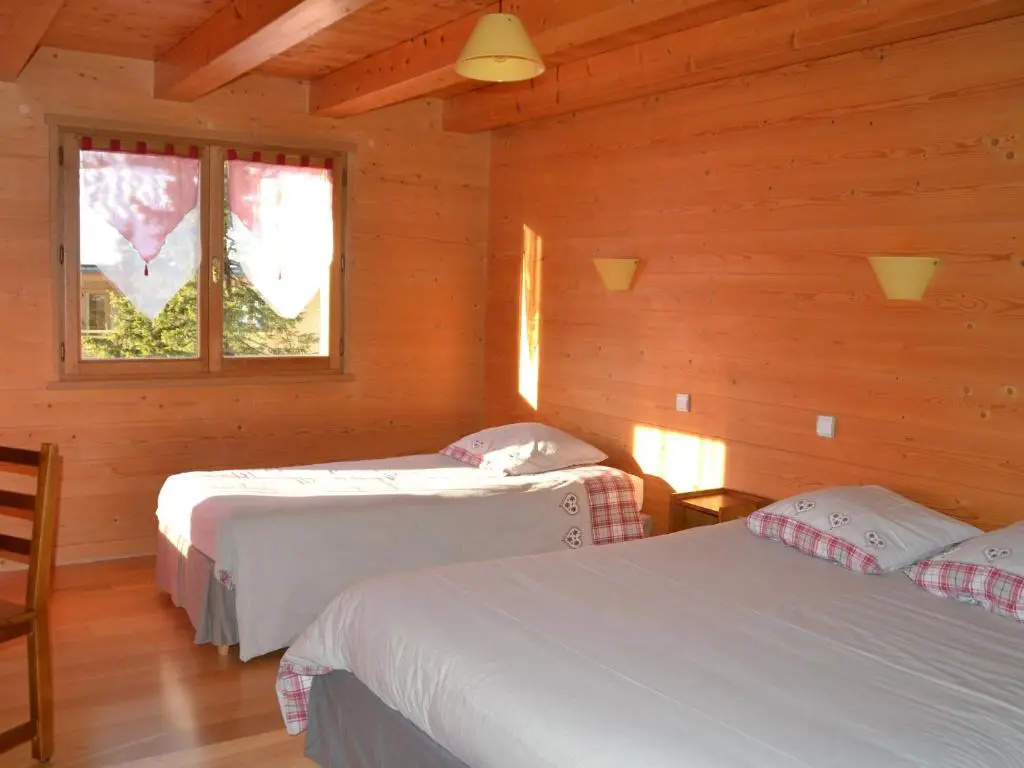 Chalet Le Grand-Bornand, 7 pièces, 14 personnes - FR-1-467-64