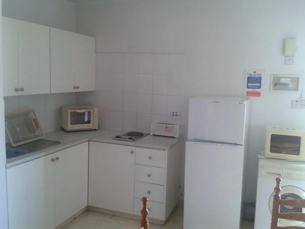 Lefki Tree Tourist Apartments