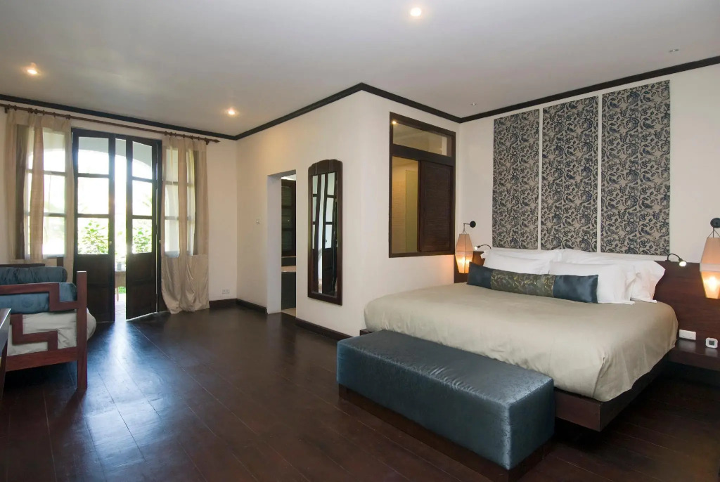 The Apsara Rive Droite