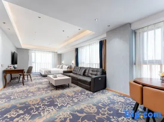 Pullman Hotel (Jinan Wanhong Plaza)
