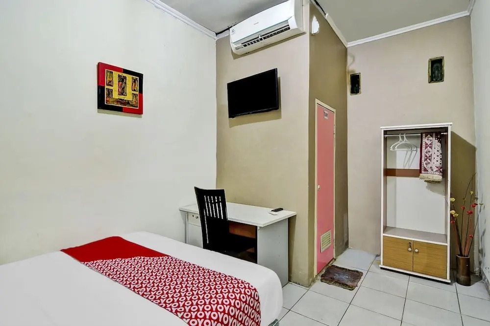 Hotel Syariah by OYO
