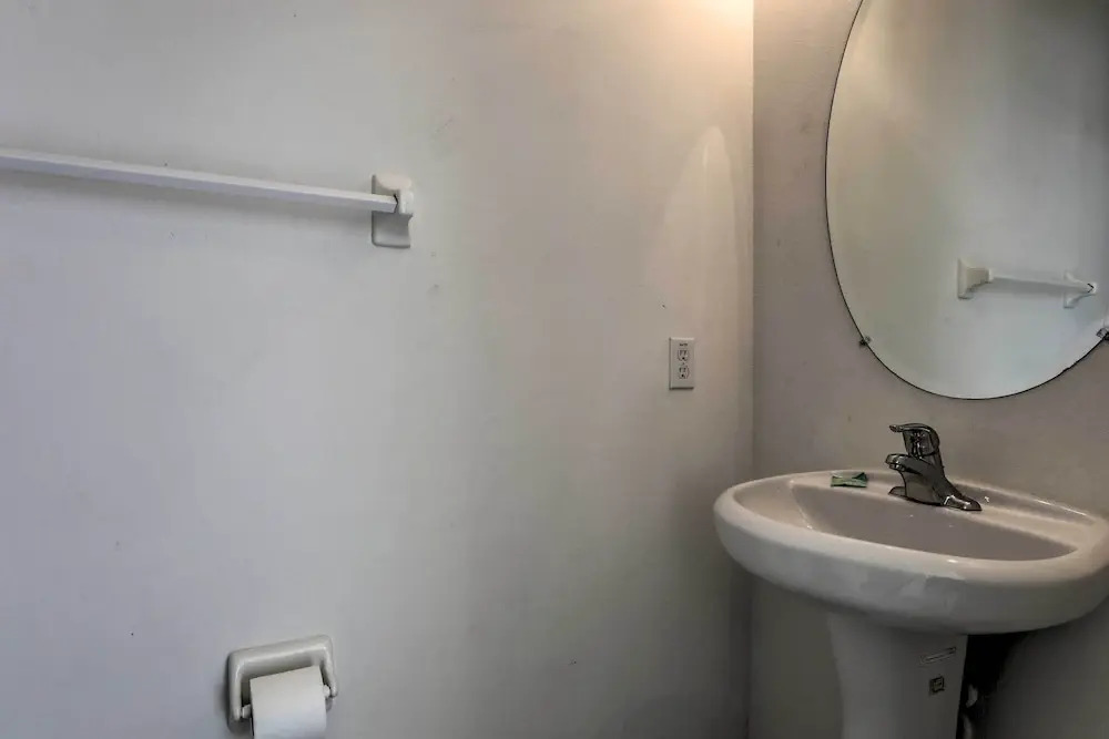 10 Mi to Disney Davenport House with Pool and Spa!