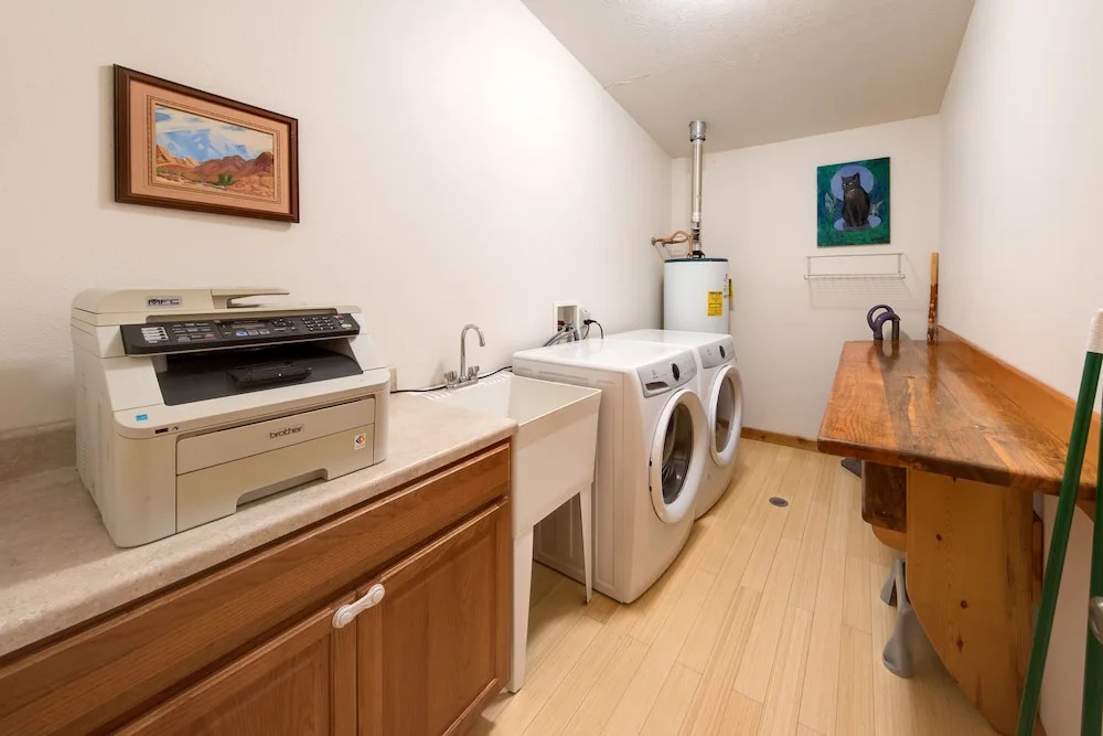 Cottonwoods 401