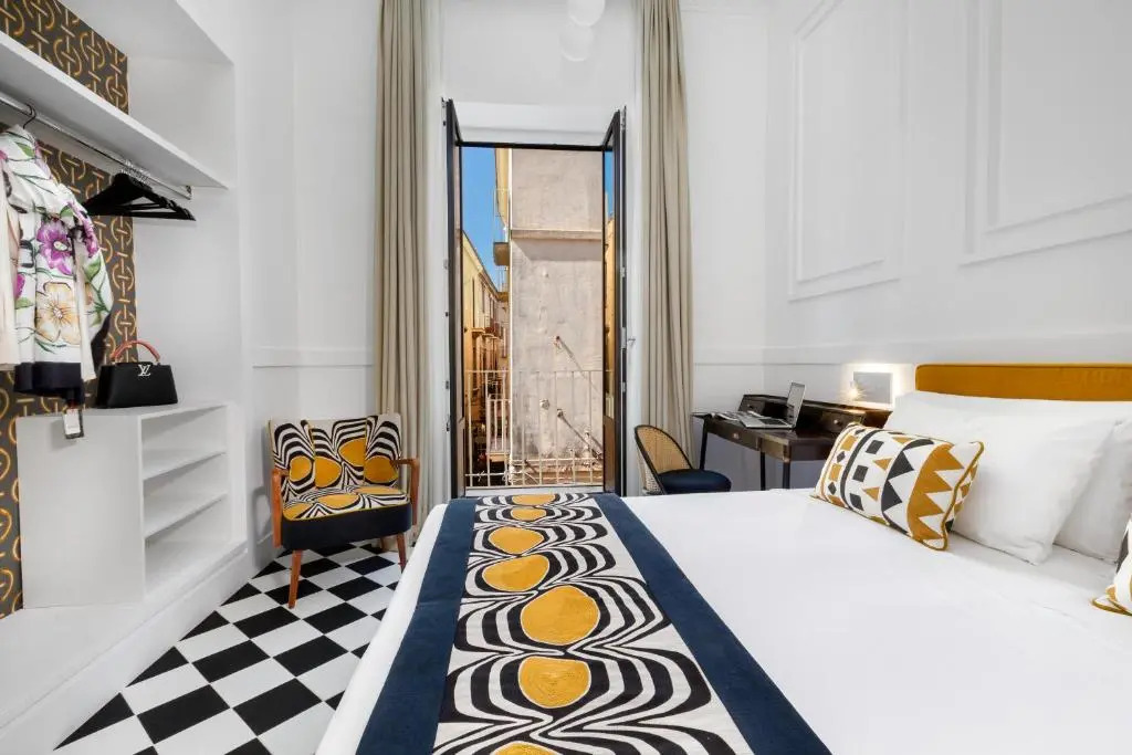 YourHome - Maison Iovino Luxury Rooms