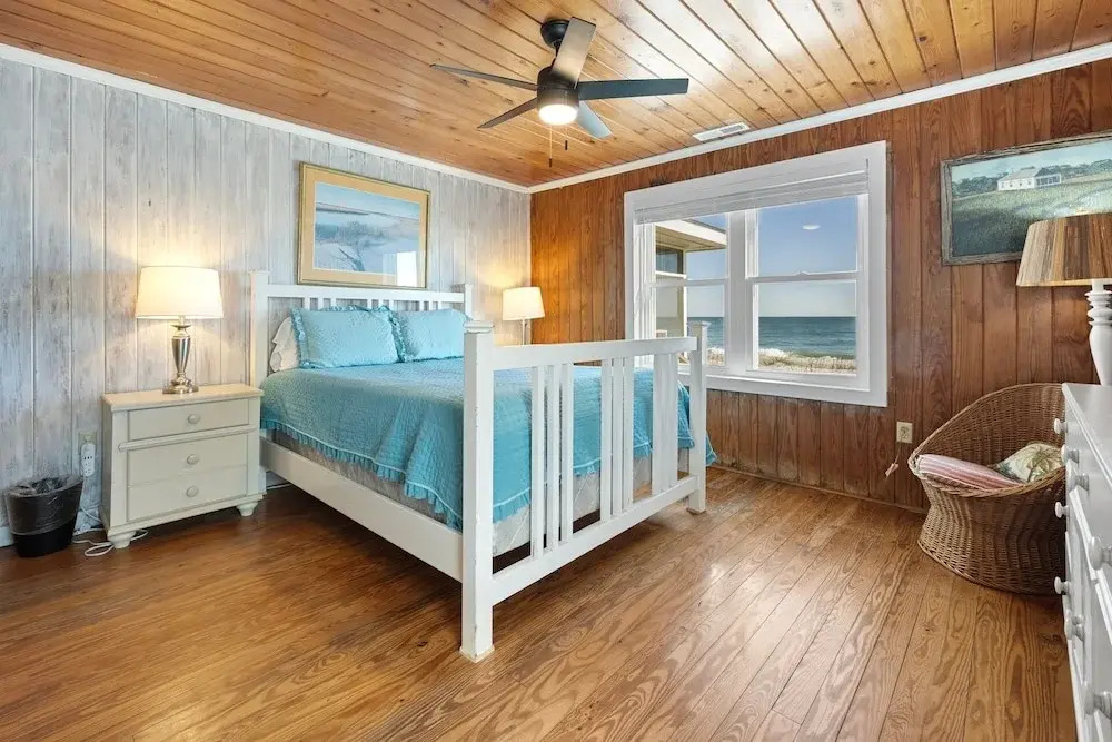 Laughin Place 7 Bedroom Home by Peace Vacations