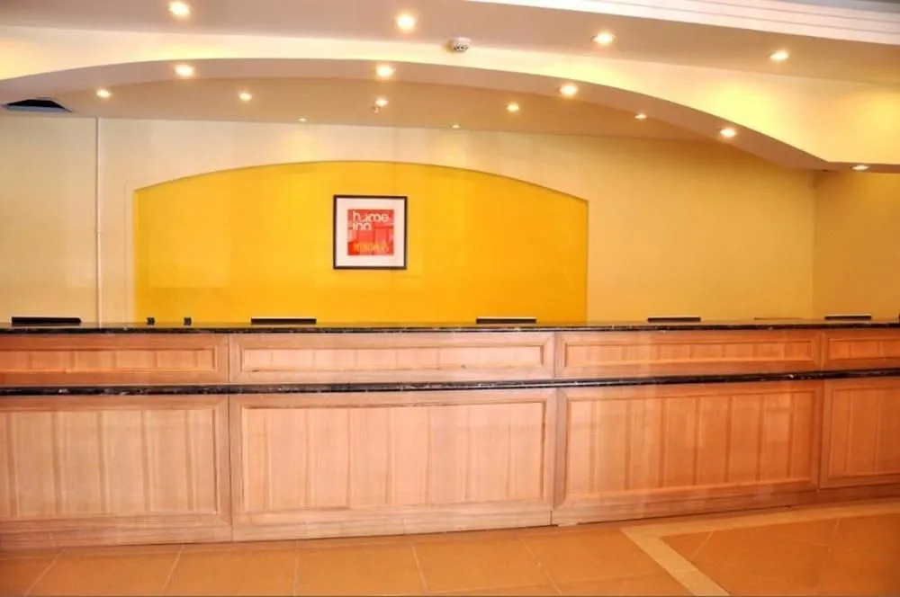 Home Inn (Harbin Convention And Exhibition Center Gongbin Road Subway Station)
