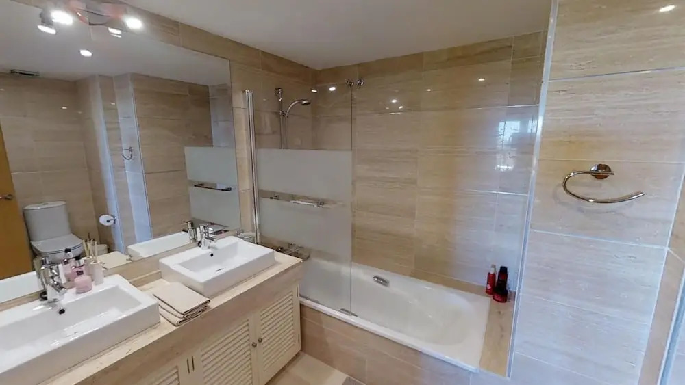 Wonderful Apartment with Great Views