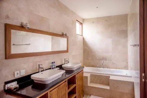 Aurelia Villa 2
