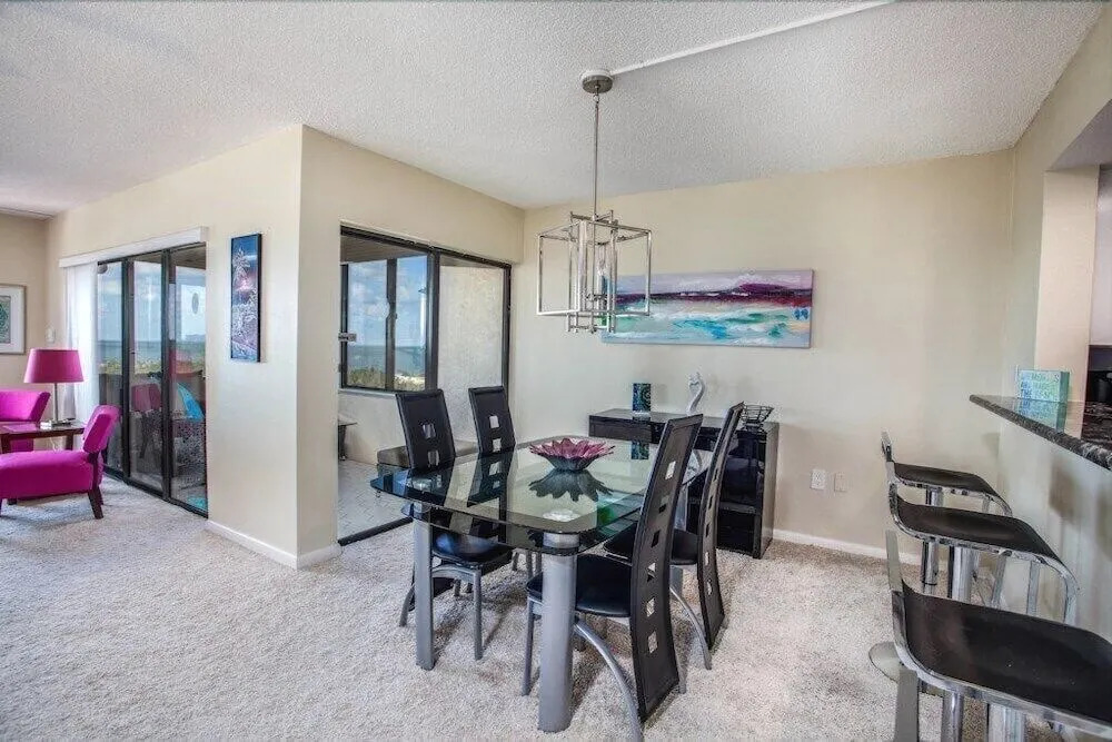 Estero Blvd Condo #259117 2 Bedrooms 2 Bathrooms Condo
