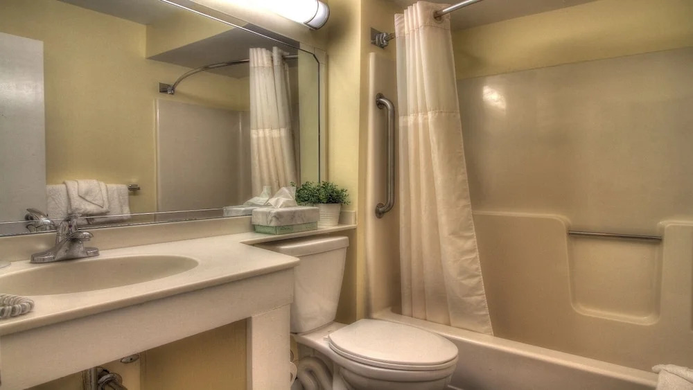 Kcis 532 - Summer Suite! Modern, Pool, 2rm, 2ba, Mtn Bike