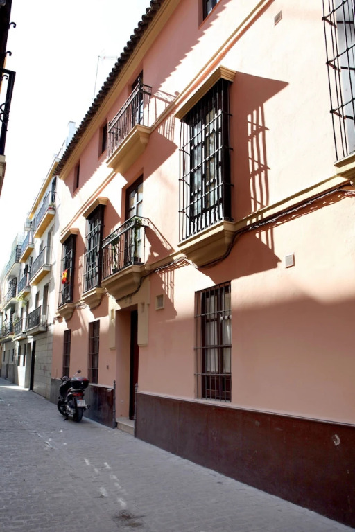 Duplex Karivu Gavídia
