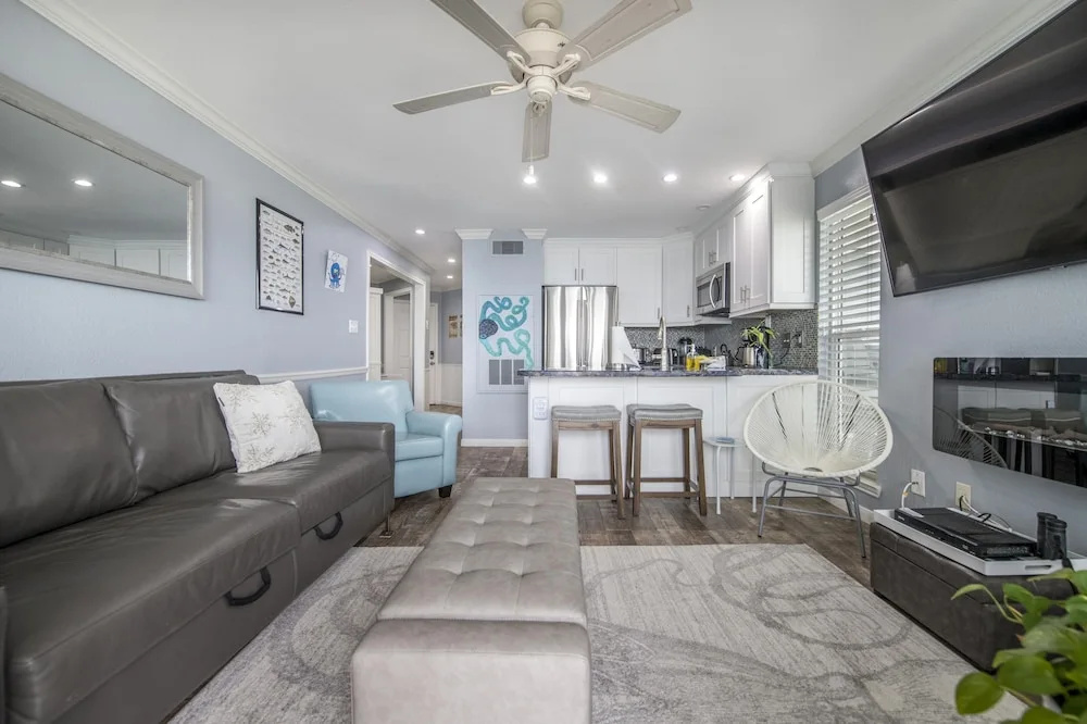 Seascape 2315 2 Bedrooms 2 Bathrooms Condo