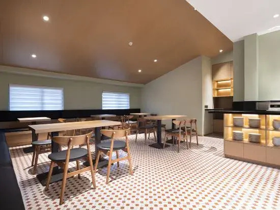 Chema Slow Hotel (Xingsha Zhongmaocheng)