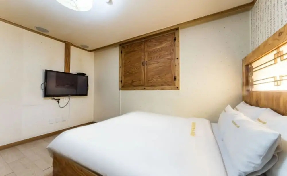 Hotel E Jen