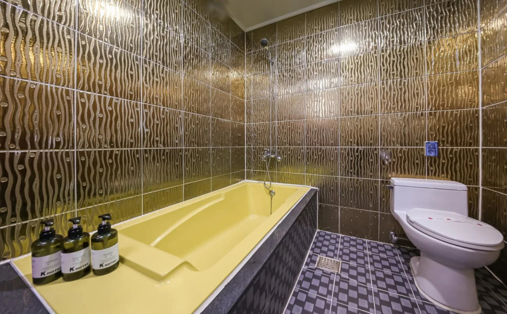 No.1 New Yorker Hotel