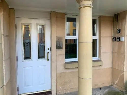 Tytler Gardens Apartment